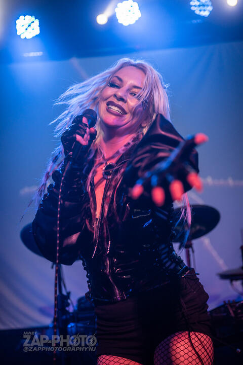 Johan performing with 2DCAT